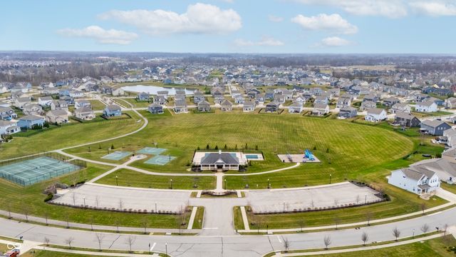 15469 Eastpark Circle W, Fishers, IN 46037