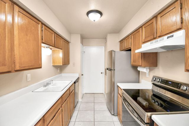 9700 Leawood Boulevard 1405, Houston, TX 77099