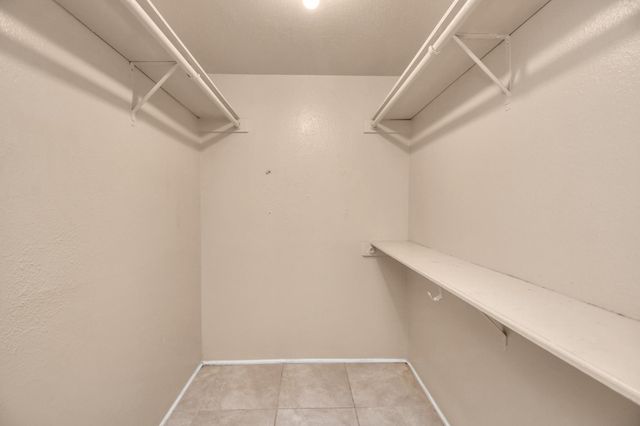 9700 Leawood Boulevard 1405, Houston, TX 77099