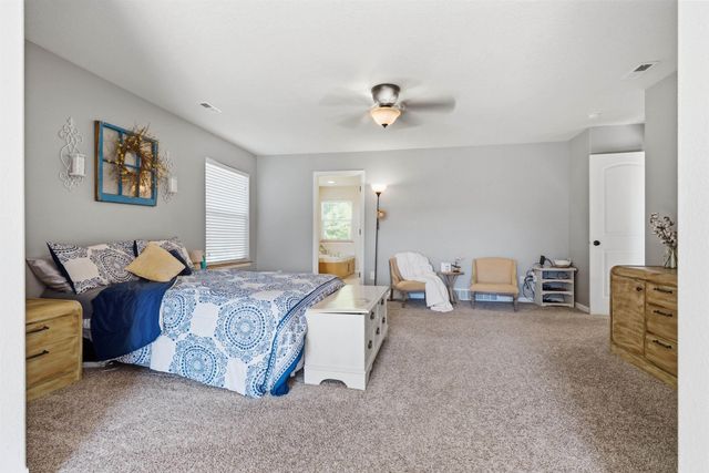2821 Covey Court, Cedar Falls, IA 50613