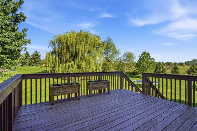 2821 Covey Court, Cedar Falls, IA 50613