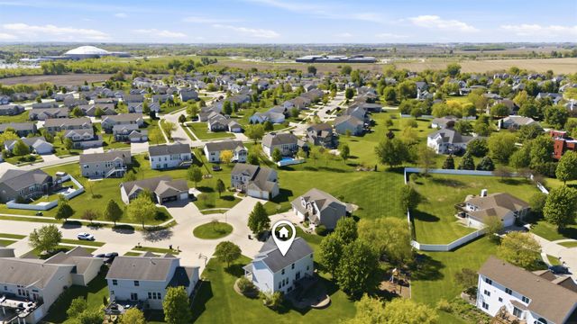 2821 Covey Court, Cedar Falls, IA 50613