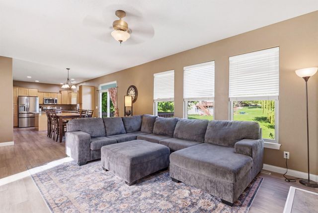 2821 Covey Court, Cedar Falls, IA 50613