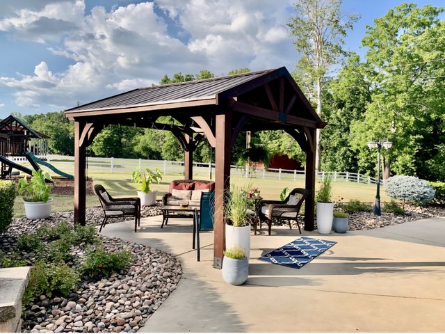 730 Indian Creek Rd, Cumberland Furnace, TN 37051