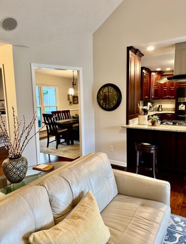 730 Indian Creek Rd, Cumberland Furnace, TN 37051
