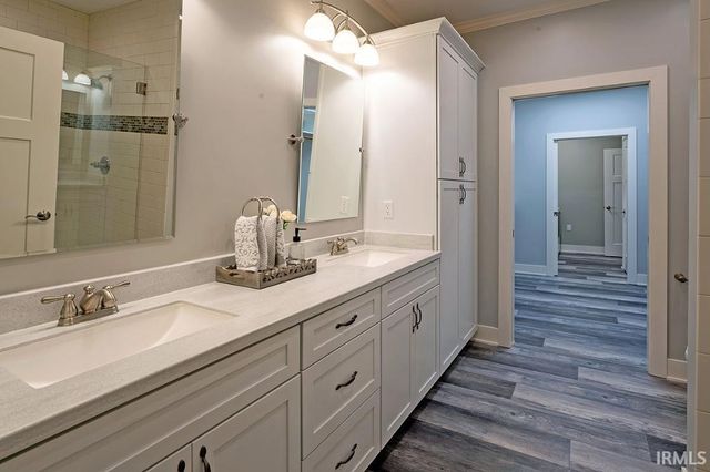 306 Blue River Drive, Knightstown, IN 46148