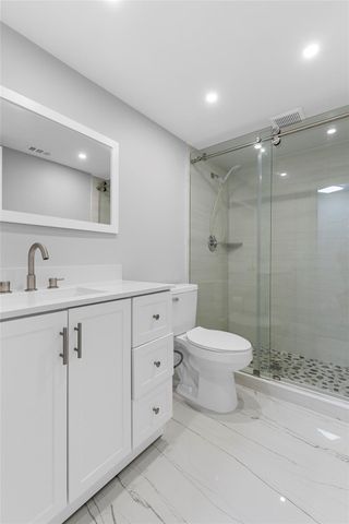 5925 SW 36th Court, Davie, FL 33314