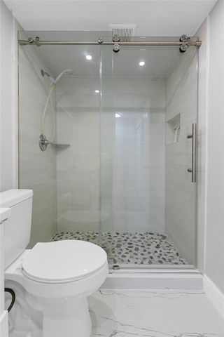 5925 SW 36th Court, Davie, FL 33314