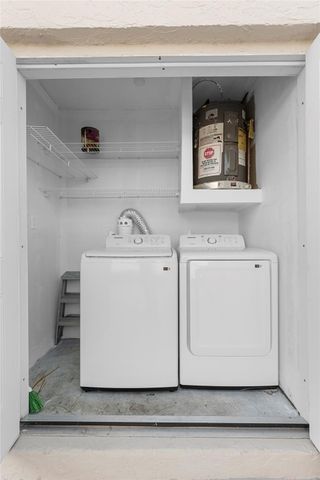 5925 SW 36th Court, Davie, FL 33314