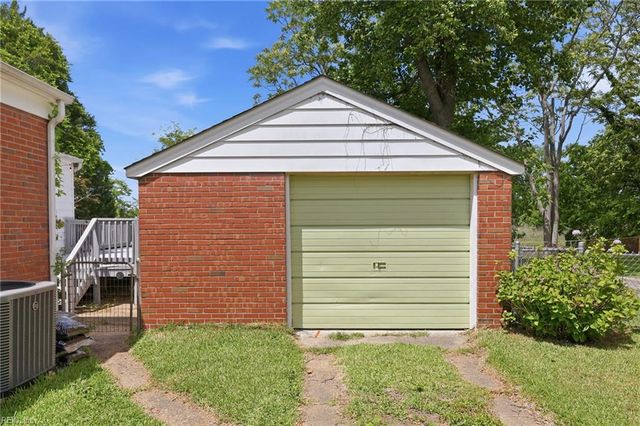 5457 Silbert RD, Norfolk, VA 23509