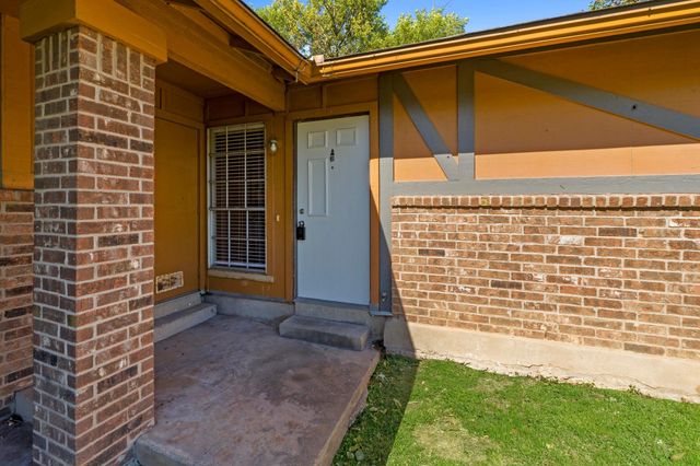 1914 Nicole CIR A, Round Rock, TX 78664