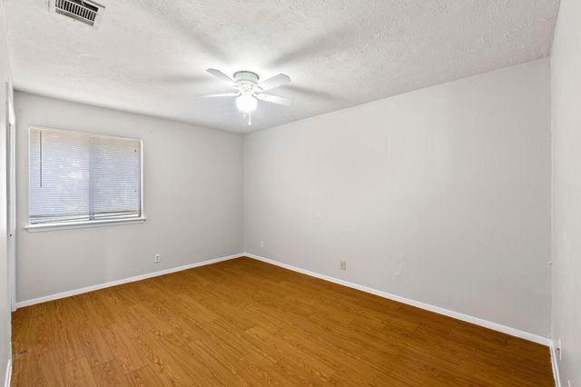 1914 Nicole CIR A, Round Rock, TX 78664