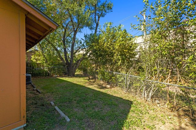 1914 Nicole CIR A, Round Rock, TX 78664