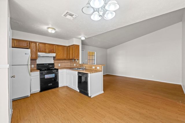 1914 Nicole CIR A, Round Rock, TX 78664