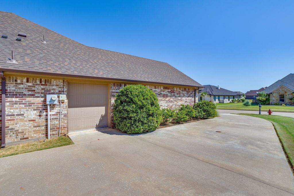 6342 Weatherby Road, Granbury, TX 76049 — photo 3