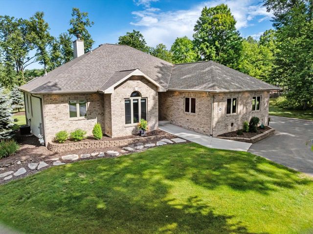 2226 Fairfield LANE, Plymouth, WI 53073