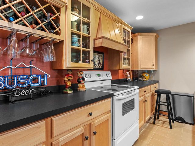 2226 Fairfield LANE, Plymouth, WI 53073
