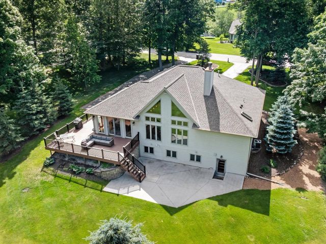 2226 Fairfield LANE, Plymouth, WI 53073