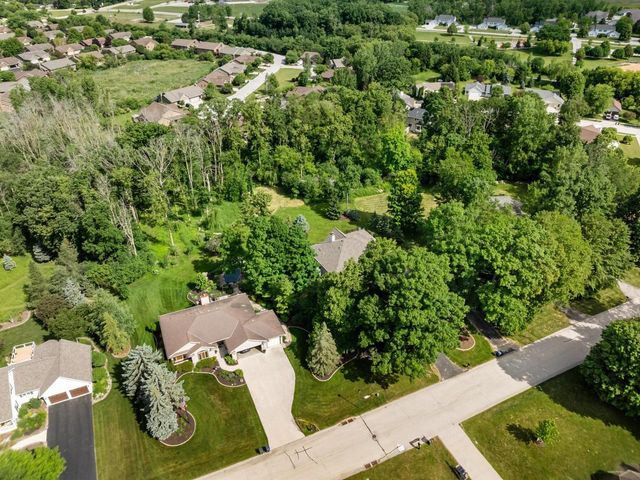 2226 Fairfield LANE, Plymouth, WI 53073