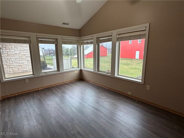 8815 Scotslanding Circle NW, Massillon, OH 44646