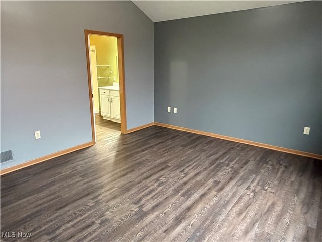 8815 Scotslanding Circle NW, Massillon, OH 44646