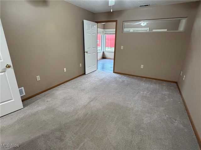 8815 Scotslanding Circle NW, Massillon, OH 44646