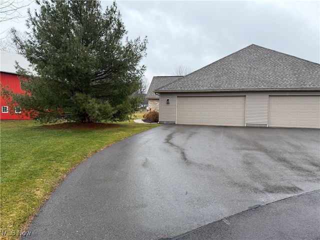 8815 Scotslanding Circle NW, Massillon, OH 44646