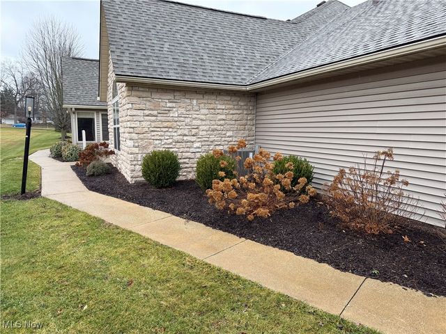 8815 Scotslanding Circle NW, Massillon, OH 44646