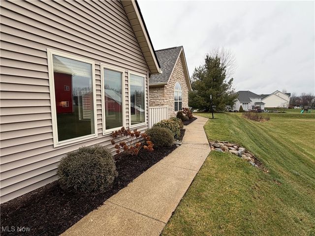 8815 Scotslanding Circle NW, Massillon, OH 44646