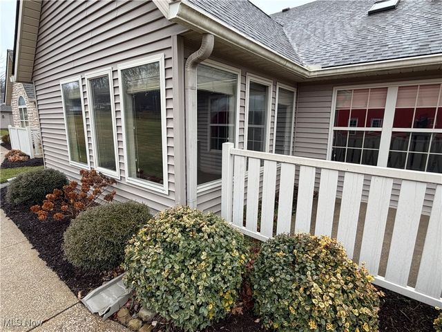 8815 Scotslanding Circle NW, Massillon, OH 44646