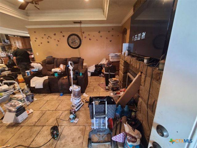 203 N West Street, Yorktown, TX 78164