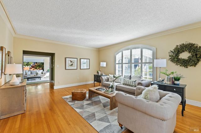 6 Hanns Ave, Vallejo, CA 94590