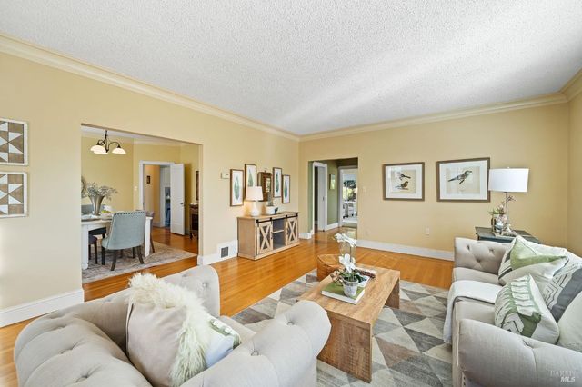 6 Hanns Ave, Vallejo, CA 94590