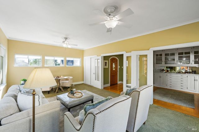 6 Hanns Ave, Vallejo, CA 94590