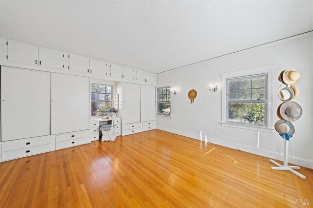 6 Hanns Ave, Vallejo, CA 94590