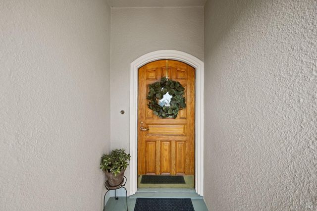 6 Hanns Ave, Vallejo, CA 94590