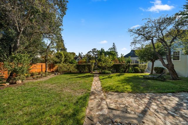 6 Hanns Ave, Vallejo, CA 94590