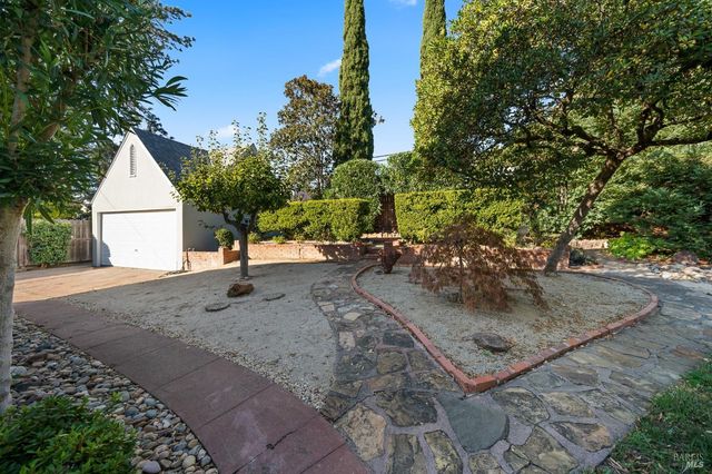 6 Hanns Ave, Vallejo, CA 94590