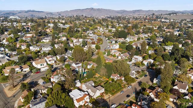 6 Hanns Ave, Vallejo, CA 94590