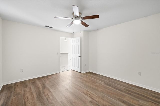 37214 GRASSY HILL LANE, Dade City, FL 33525