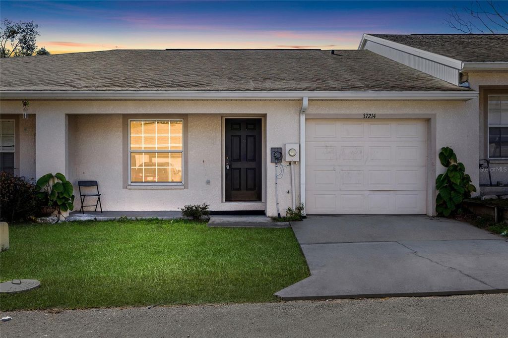 37214 GRASSY HILL LANE, Dade City, FL 33525