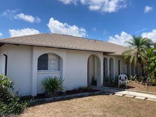 28/30 SE 24th AVE, Cape Coral, FL 33990