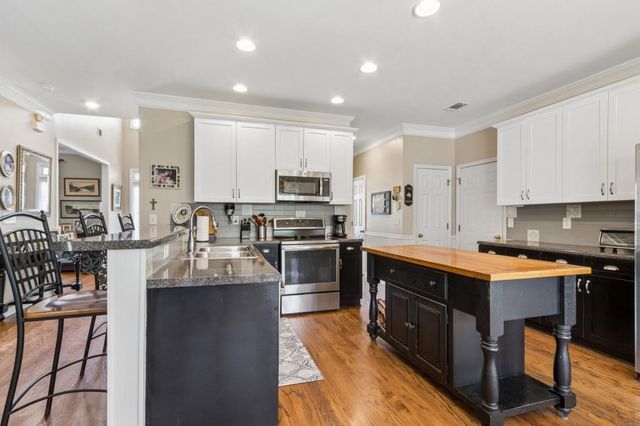 3307 Hinsdale Lane, Buford, GA 30519