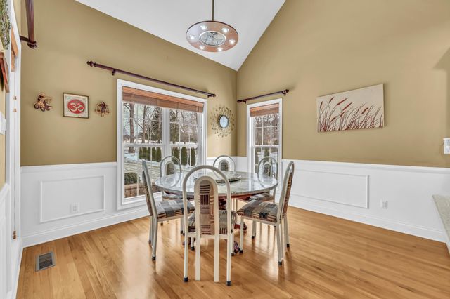 3266 Quincy Ln, Clarksville, TN 37043