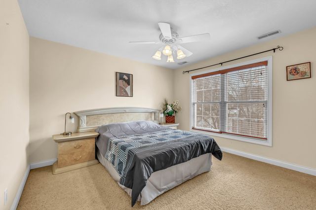 3266 Quincy Ln, Clarksville, TN 37043