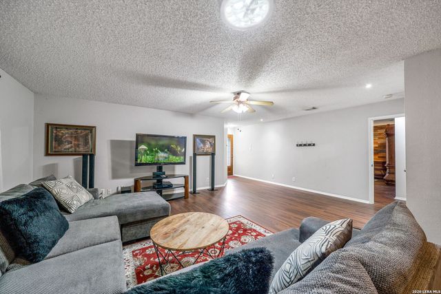 7842 Sandpiper Park, San Antonio, TX 78249