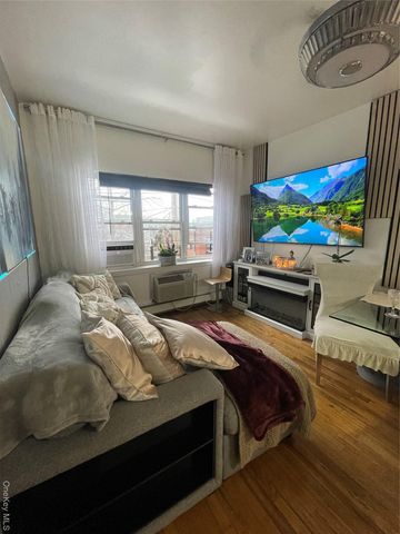 2730 Kingsbridge Terrace, Bronx, NY 10463