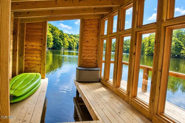 282 Ripshin Lake Road, Roan Mountain, TN 37687