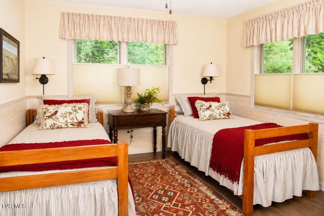 282 Ripshin Lake Road, Roan Mountain, TN 37687