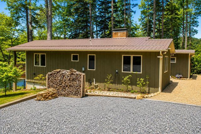 282 Ripshin Lake Road, Roan Mountain, TN 37687